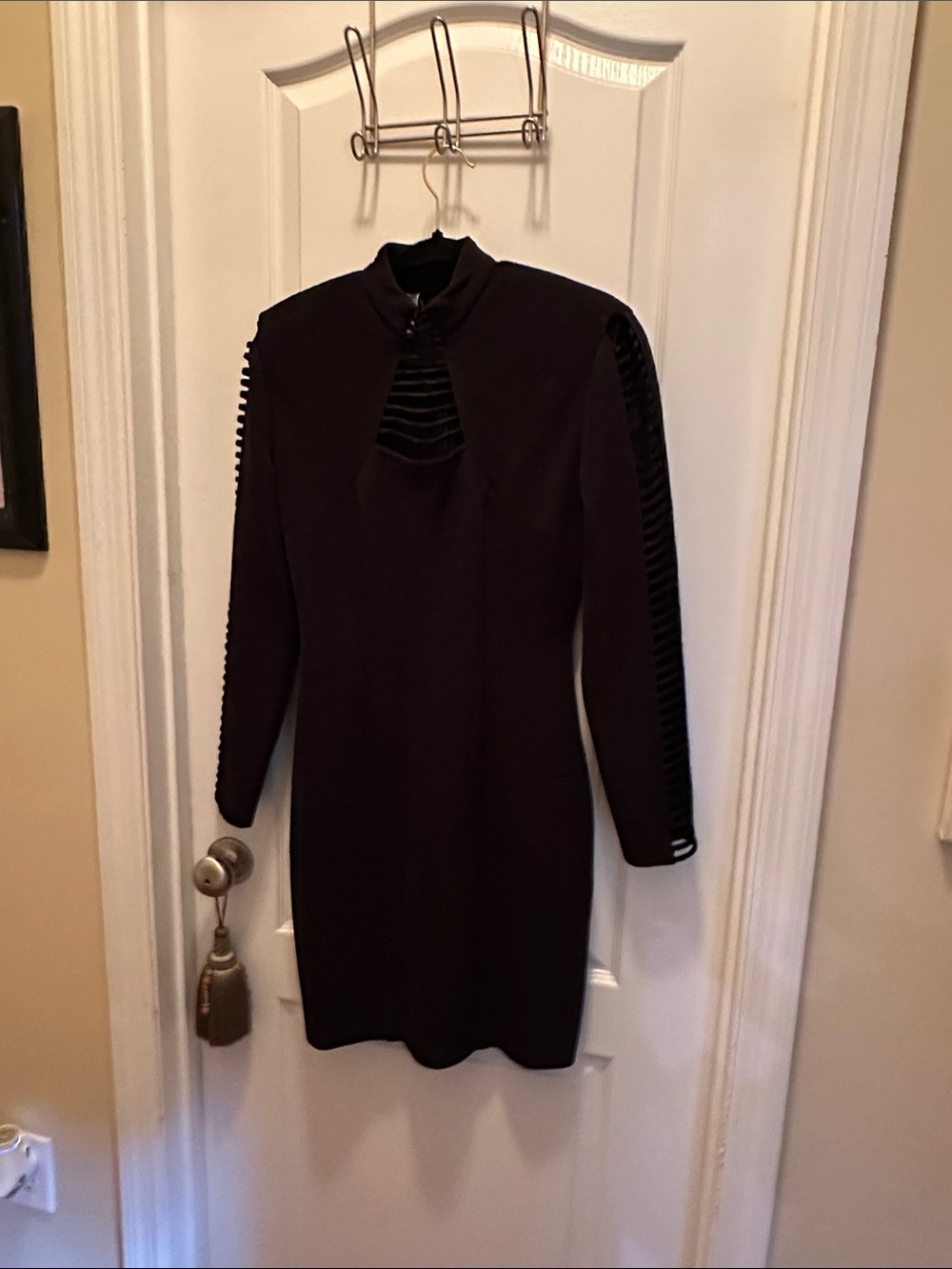 Joseph Ribkoff Black Long-Sleeve Sculpted Midi Dress 37 “L 14”wide